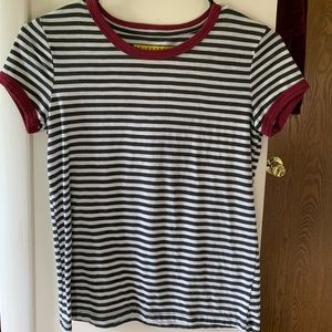 White and grey striped tee with burgundy trim